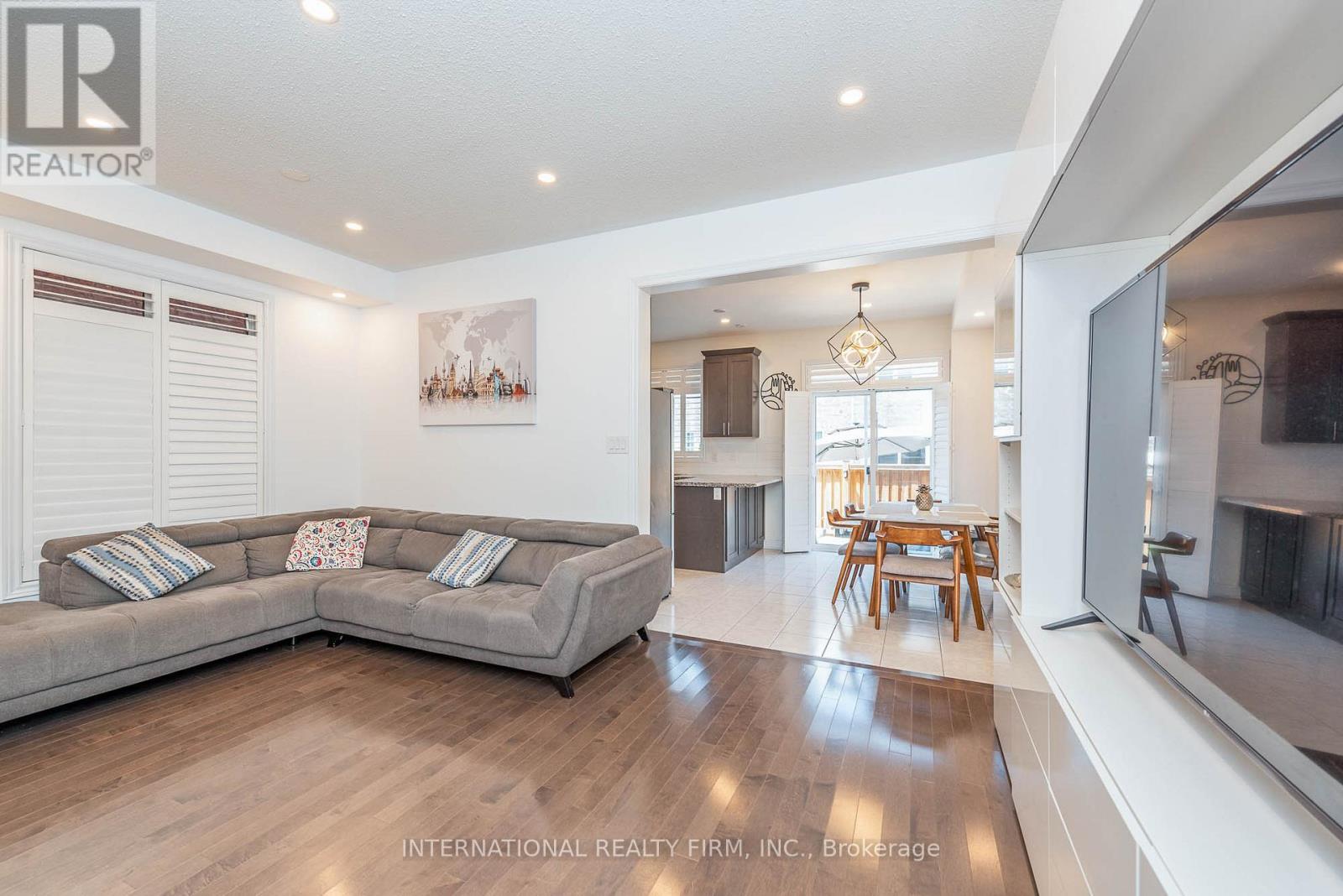 99 HUGUENOT ROAD, Oakville (GO Glenorchy) — photo 9