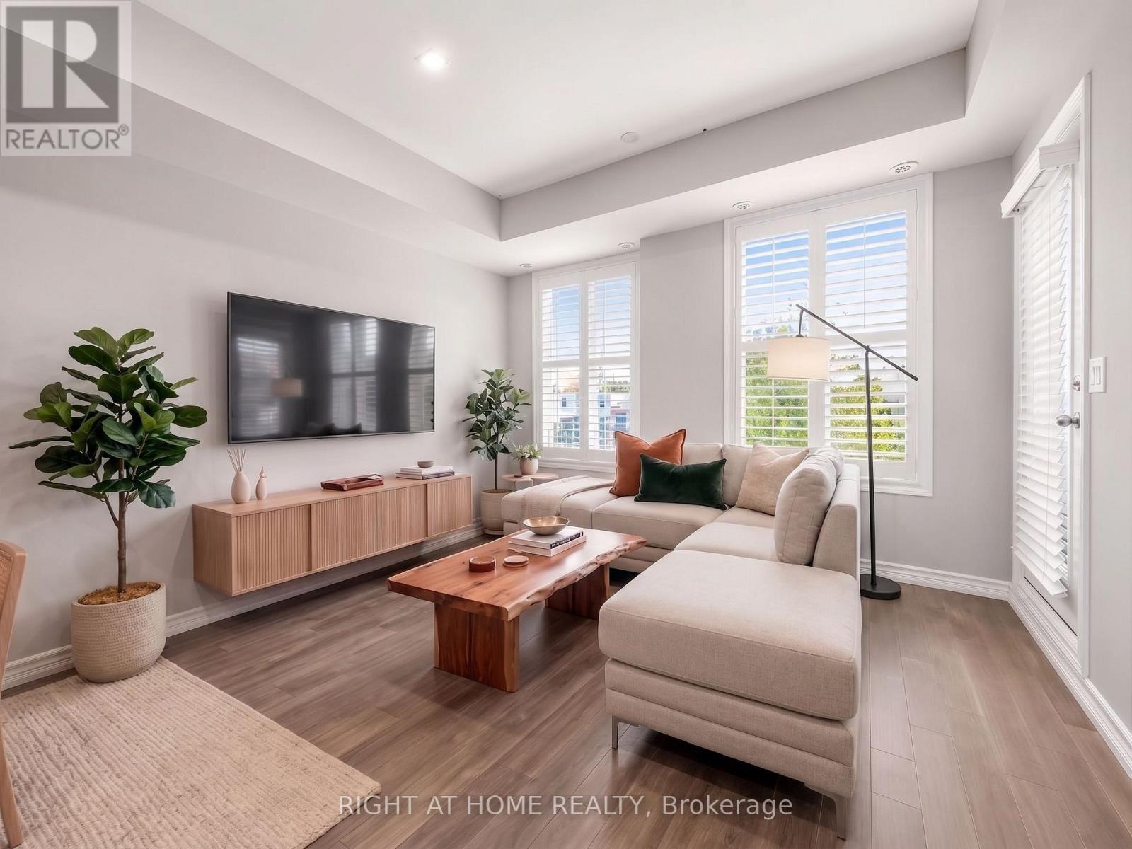 23 - 120 TWENTY FOURTH STREET, Toronto (Long Branch) — photo 4