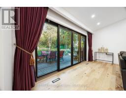 9 Adeline Court, Toronto, ON M9V3M9 Photo 10