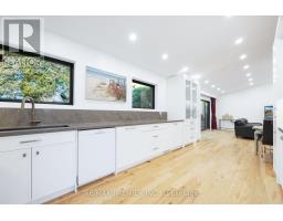 9 Adeline Court, Toronto, ON M9V3M9 Photo 21