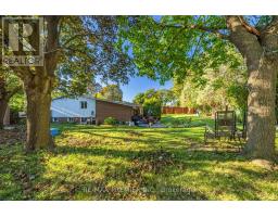 9 Adeline Court, Toronto, ON M9V3M9 Photo 46