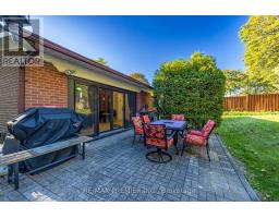 9 Adeline Court, Toronto, ON M9V3M9 Photo 47