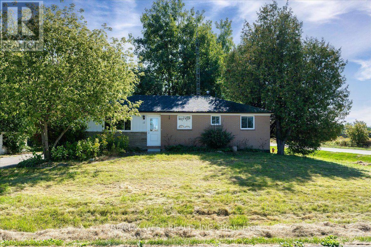17 HEATHER STREET, Caledon