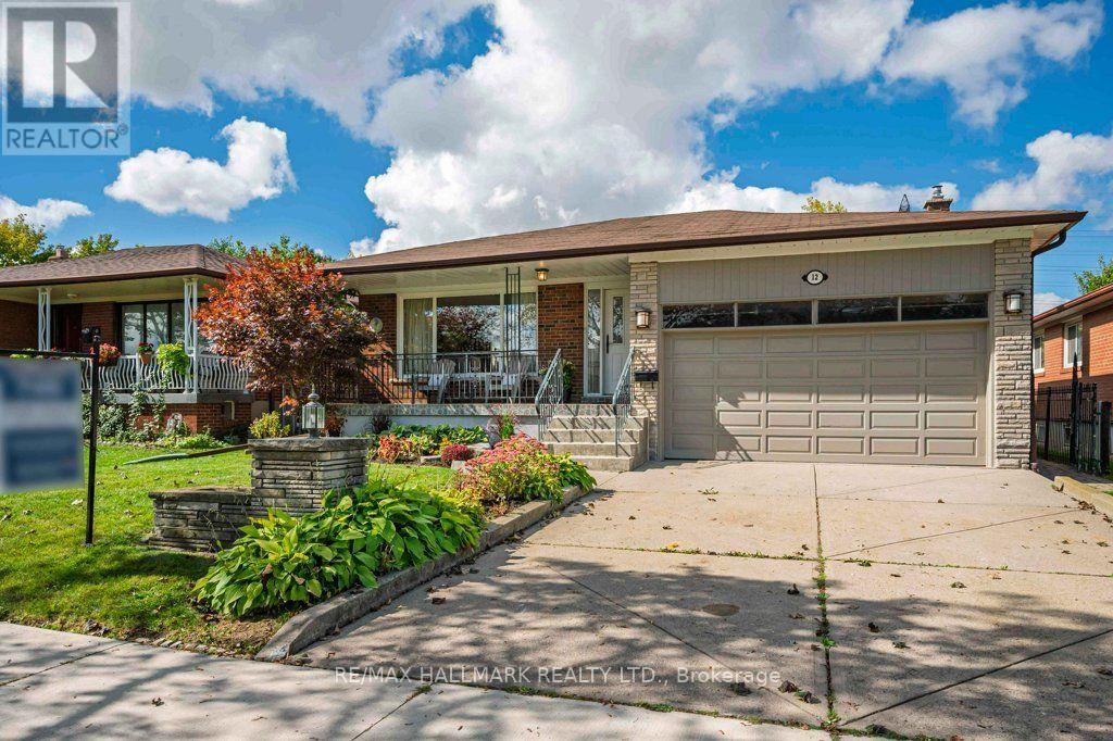12 TAMMY LANE, Toronto (West Humber-Clairville) — photo 2