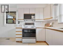 12 Tammy Lane, Toronto, ON M9V3W3 Photo 23