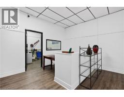 689 E Barton Street E, Hamilton, ON L8L3A5 Photo 11