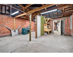 689 E Barton Street E, Hamilton, ON L8L3A5 Photo 19
