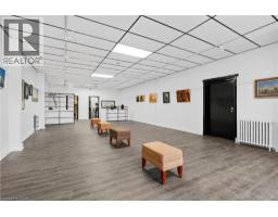 689 E Barton Street E, Hamilton, ON L8L3A5 Photo 8