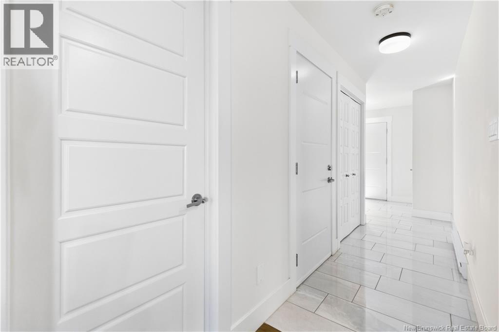136 Runneymeade Road - 5