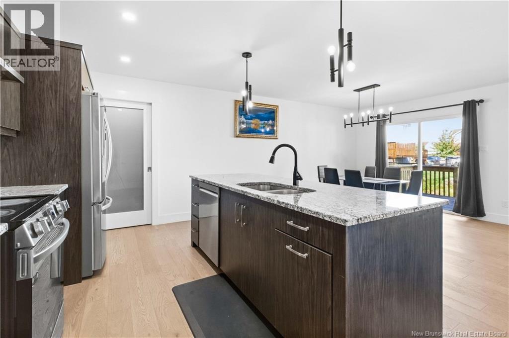 136 Runneymeade Road - 6