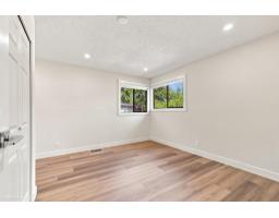 4099 207 Street, Langley, BC V3A2E2 Photo 20