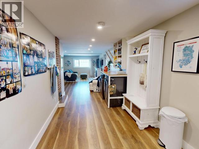 5374 LARCH AVE - 21