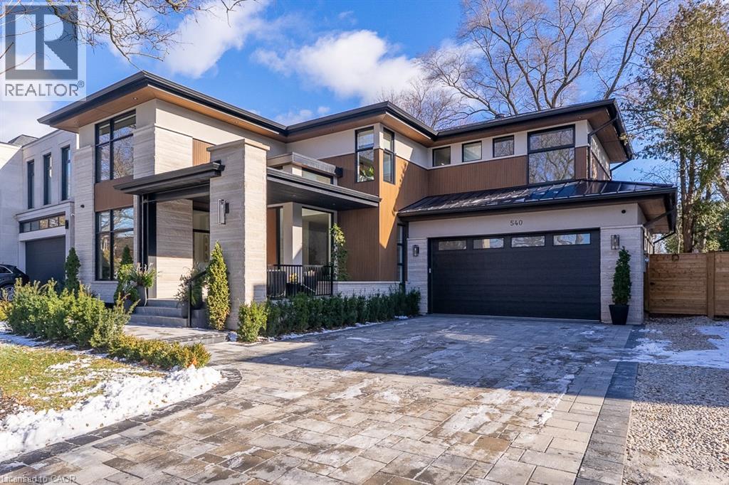 540 PATRICIA Drive, Oakville — photo 2