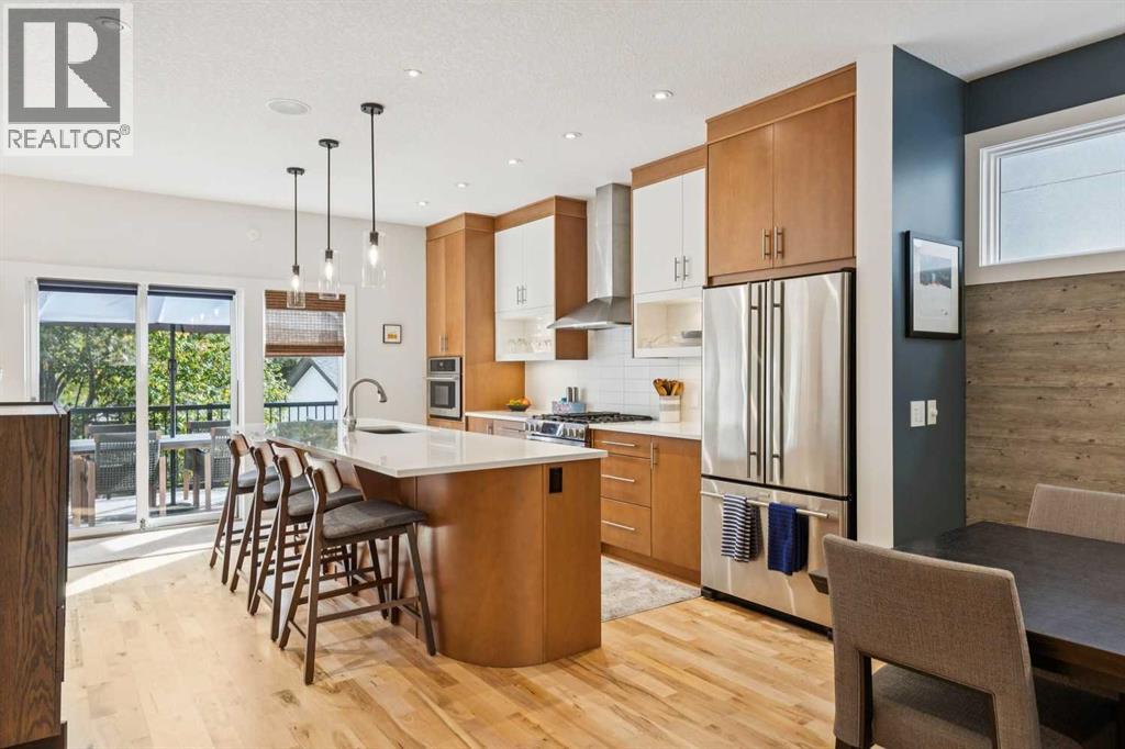 1815 30 Avenue SW - photo 4