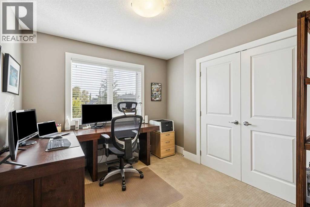 1815 30 Avenue SW - photo 23