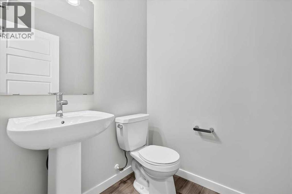 602, 321 Hotchkiss Drive SE - photo 21