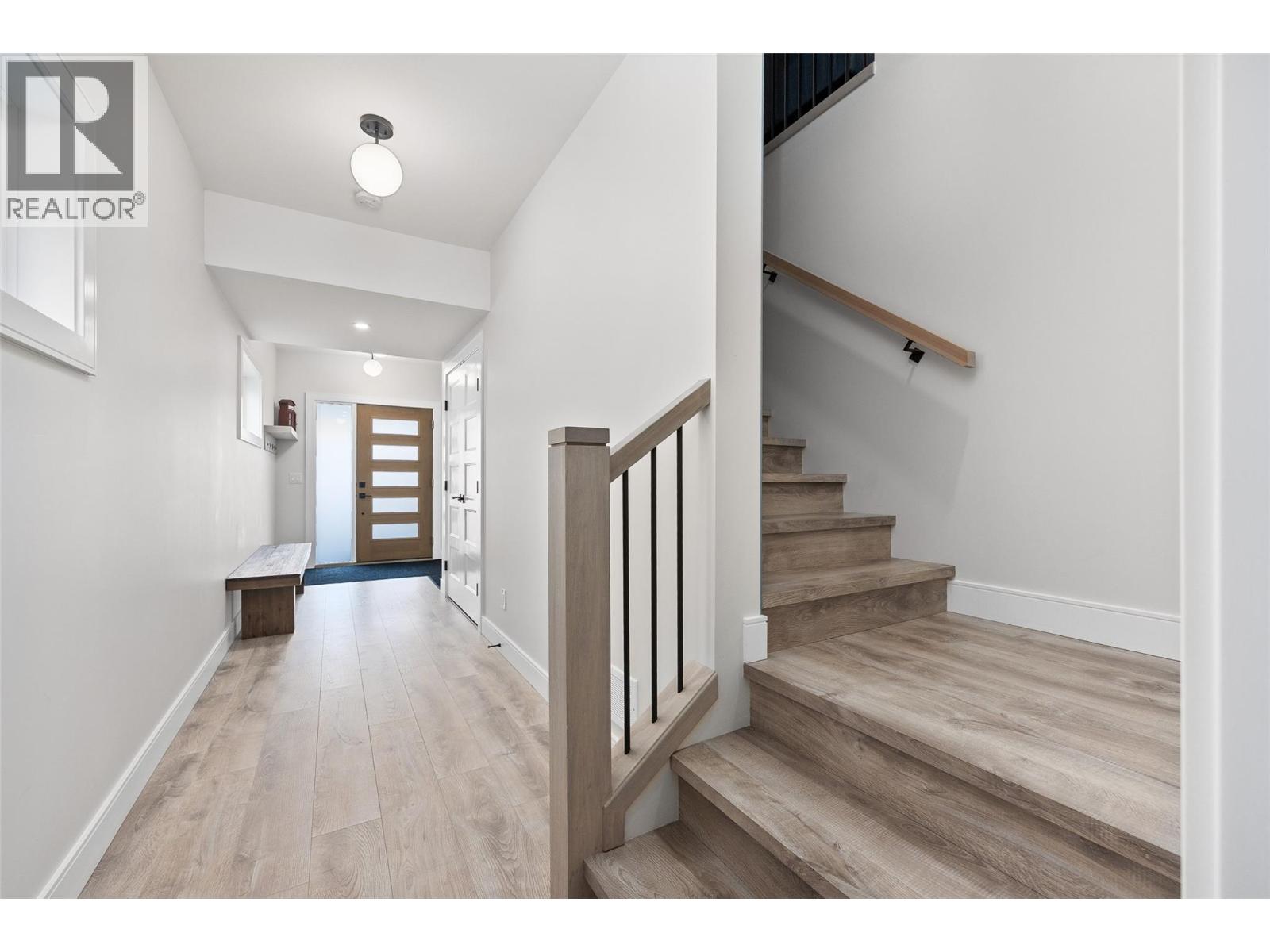 1863 Grey Owl Court - Image 39