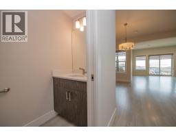 Primary Bedroom - 933 Mt Robson Place Unit# 97, Vernon, BC V1B4G4 Photo 6