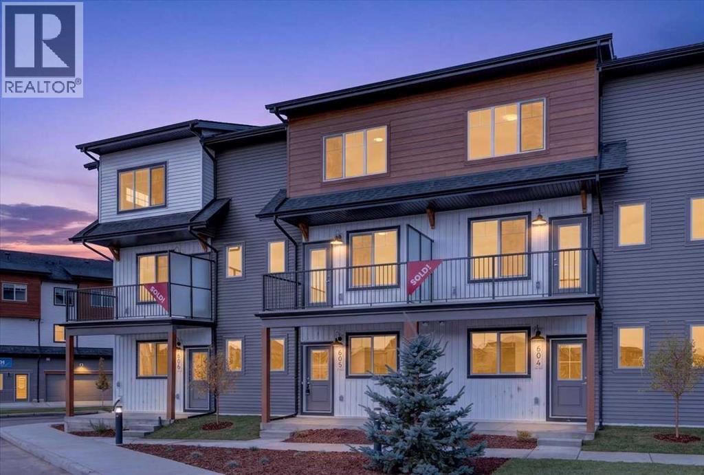 605, 321 Hotchkiss Drive SE, Calgary