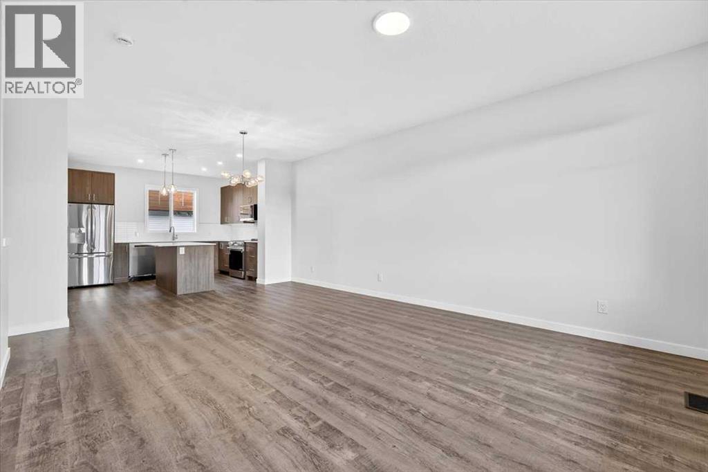 605, 321 Hotchkiss Drive SE - photo 11