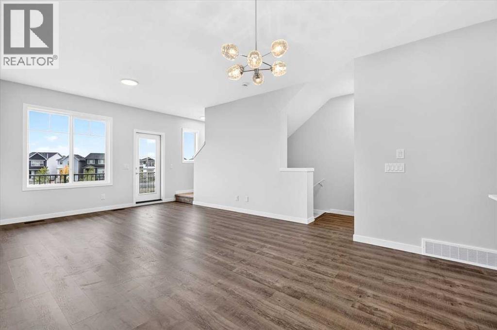 605, 321 Hotchkiss Drive SE - photo 17