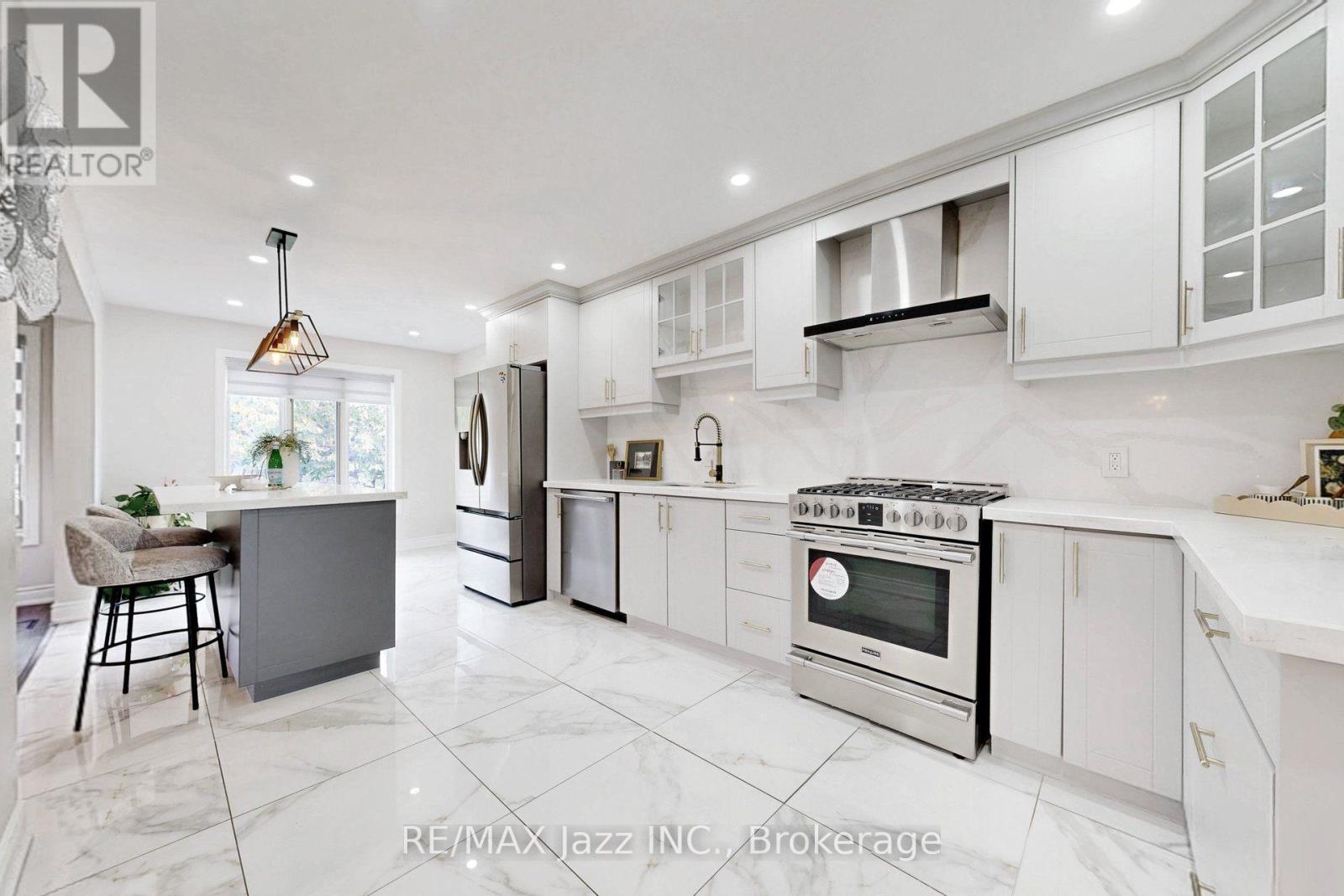 119 ELIZABETH STREET, Oshawa (McLaughlin) — photo 12