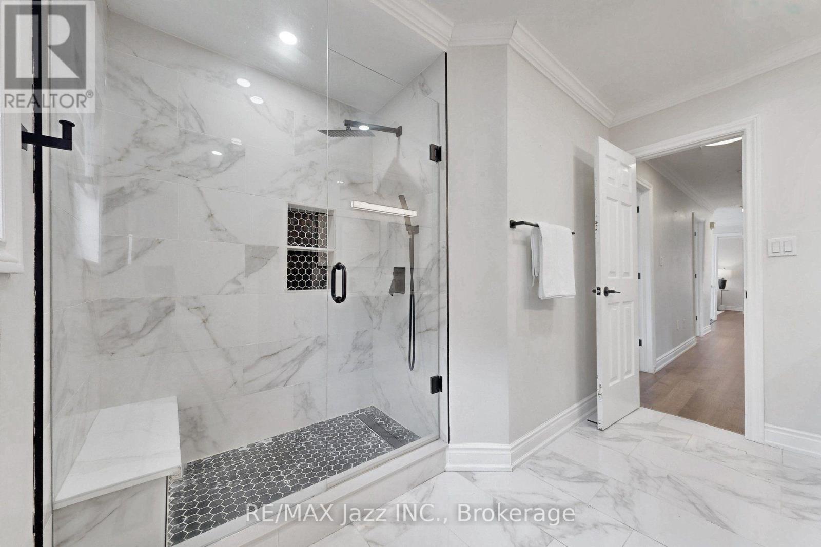 119 ELIZABETH STREET - Image 25