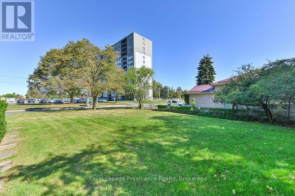 145 LELAND DRIVE - Image 16