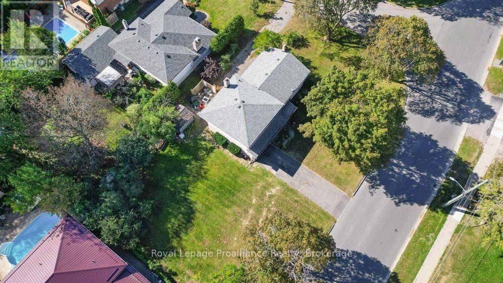 145 LELAND DRIVE - Image 20