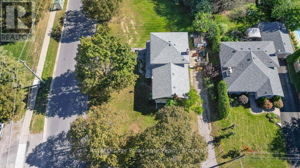 145 LELAND DRIVE - Image 24