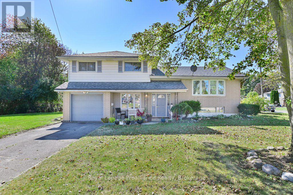 145 LELAND DRIVE, Belleville (Belleville Ward) — photo 3