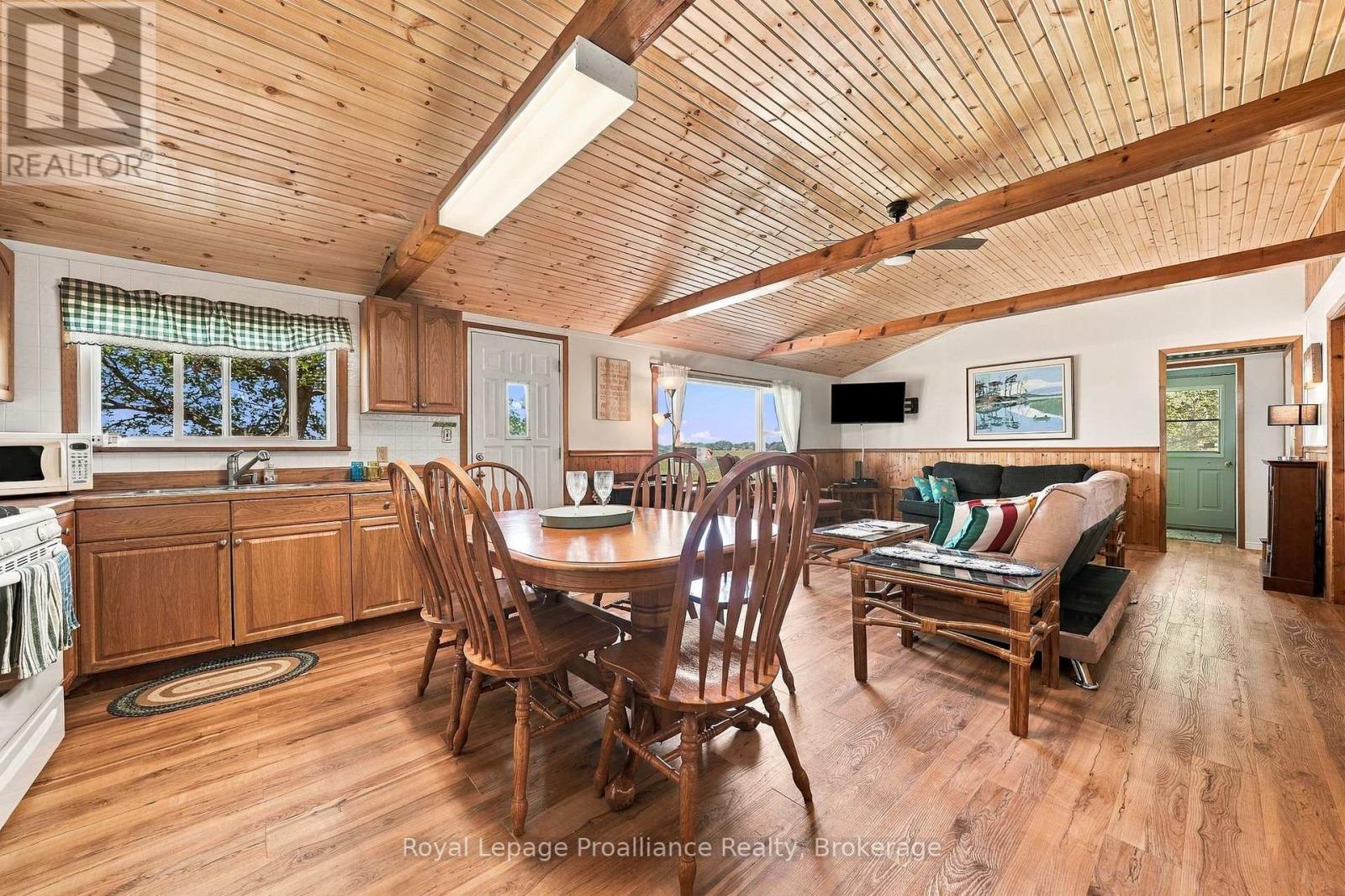 30 MAYNE LANE, Prince Edward County (Hallowell Ward) — photo 10