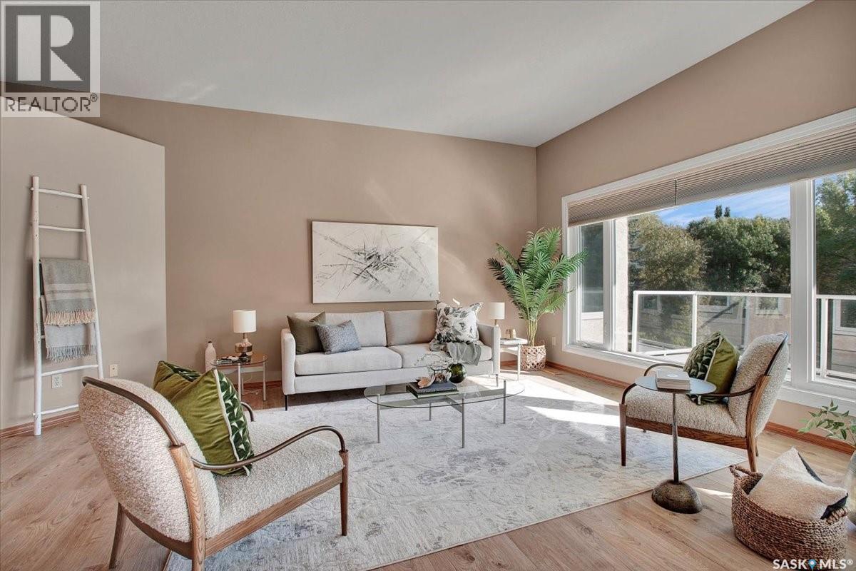 322 Collins CRESCENT - 9