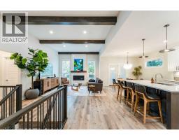 Living room - 4611 45 Street, Red Deer, AB T4N1K3 Photo 6