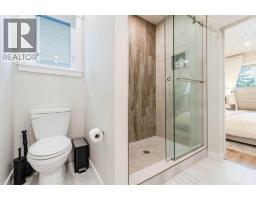 4611 45 Street, Red Deer, AB T4N1K3 Photo 22