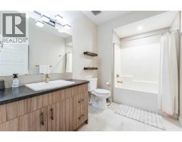 4611 45 Street, Red Deer, AB T4N1K3 Photo 30