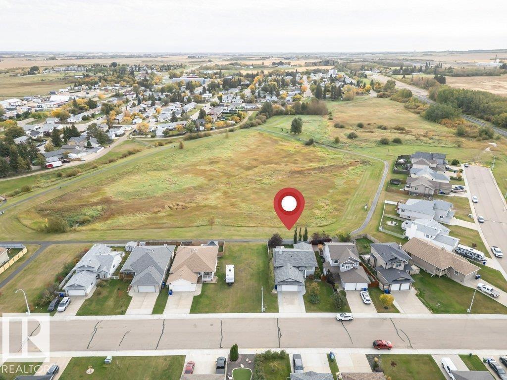 4809 54 ST - 12