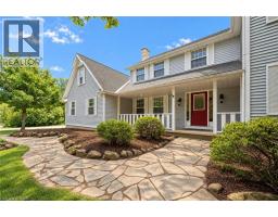 4pc Ensuite bath - 131 Cooks Mill Road, Puslinch, ON N0B2J0 Photo 6