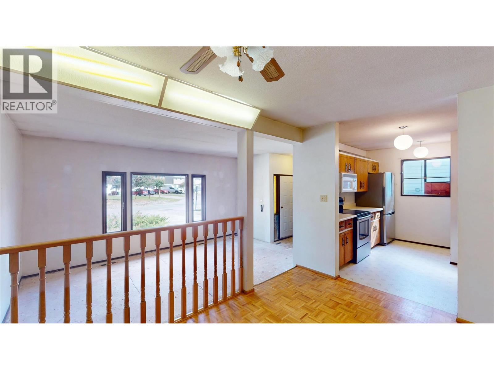 281 Kimbrook Crescent - Image 9