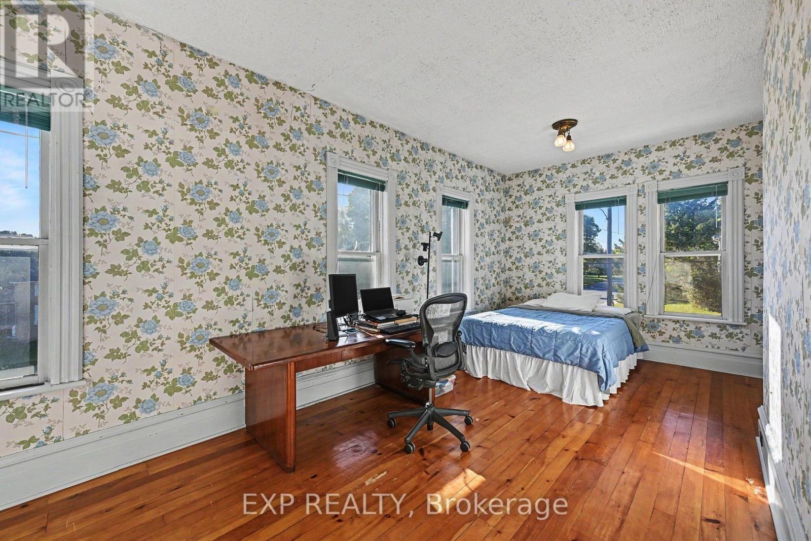 122 CLARENCE STREET - Image 18