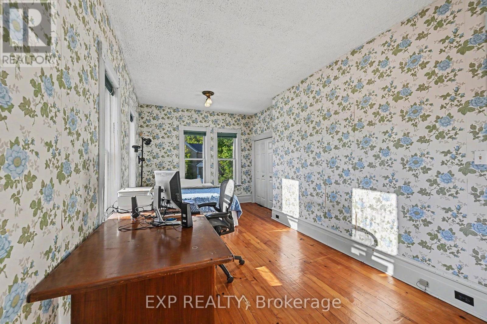122 CLARENCE STREET - 20
