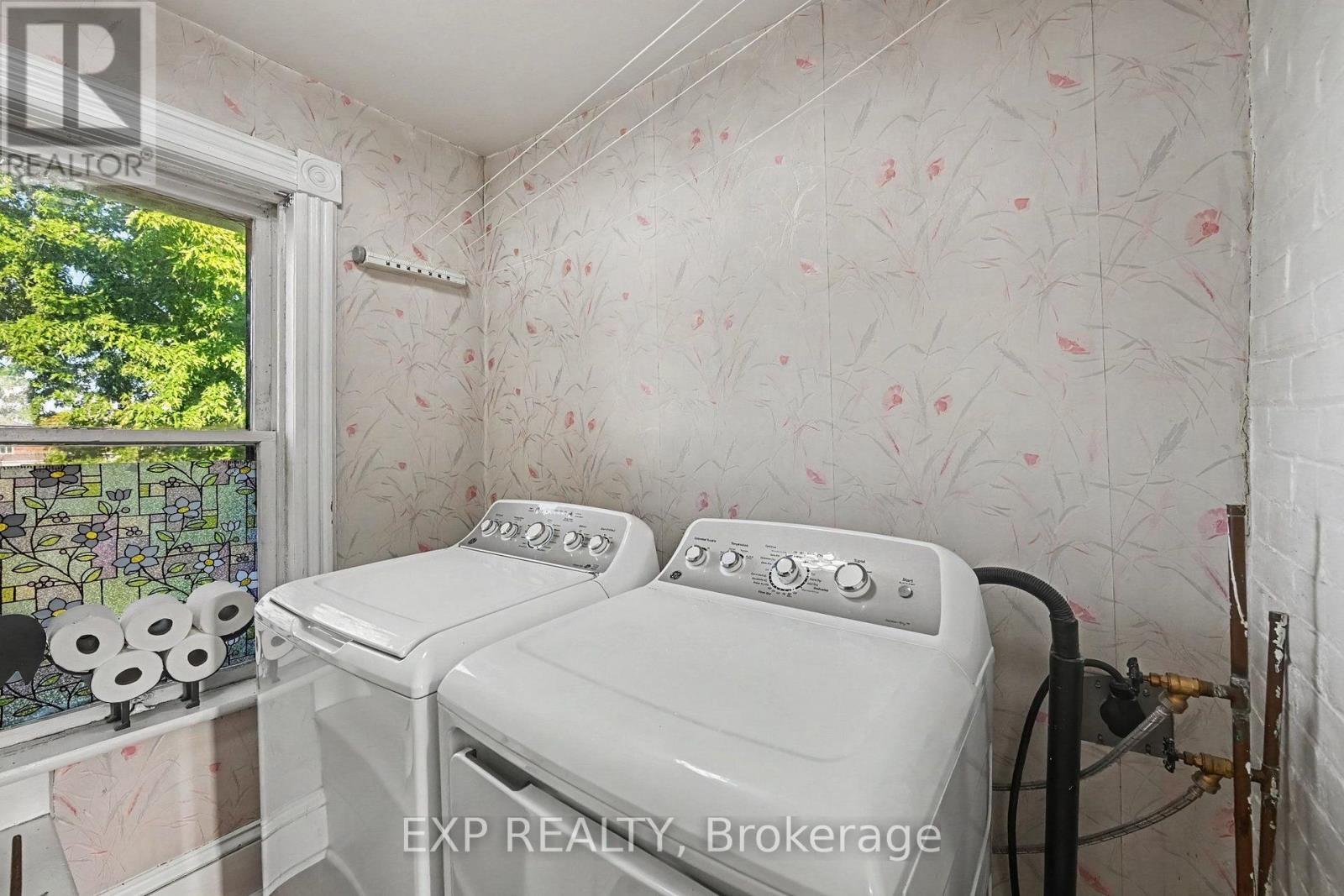 122 CLARENCE STREET - 28