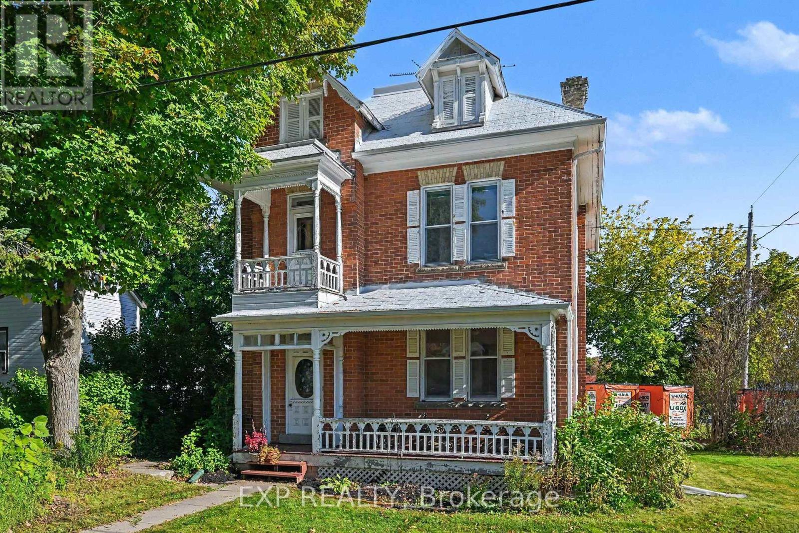 122 CLARENCE STREET - 29