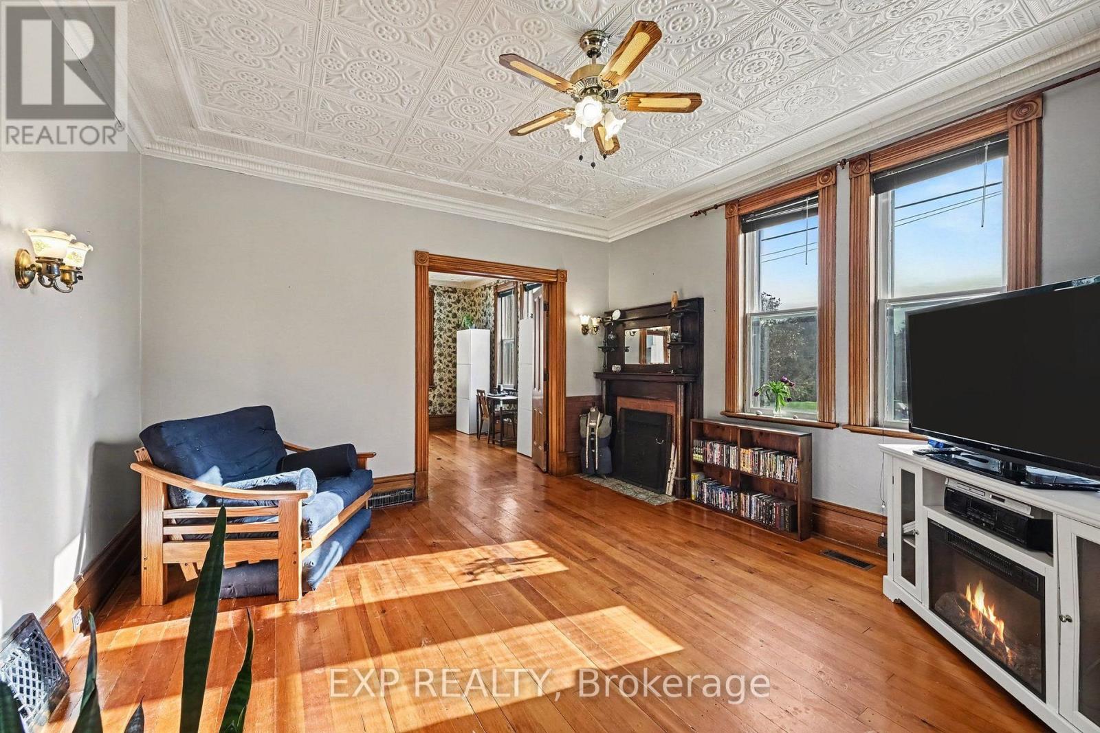 122 CLARENCE STREET, Lanark Highlands — photo 7
