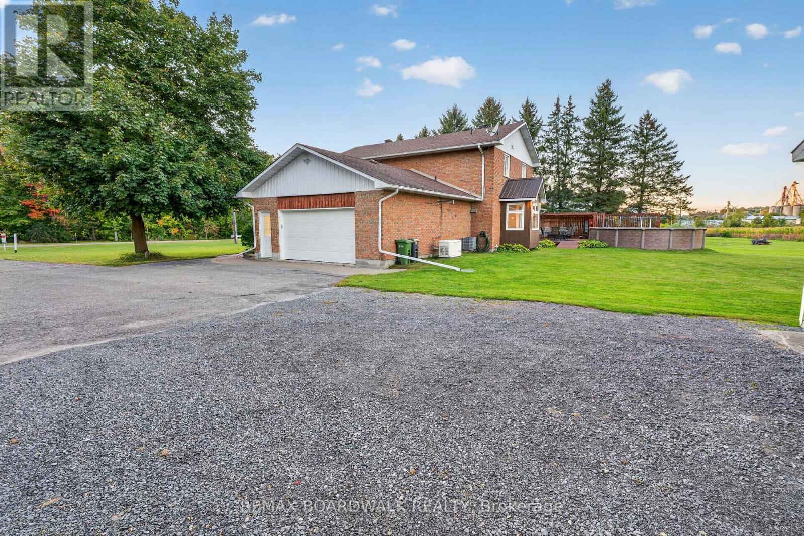 1139 ST JOSEPH ROAD - Image 32