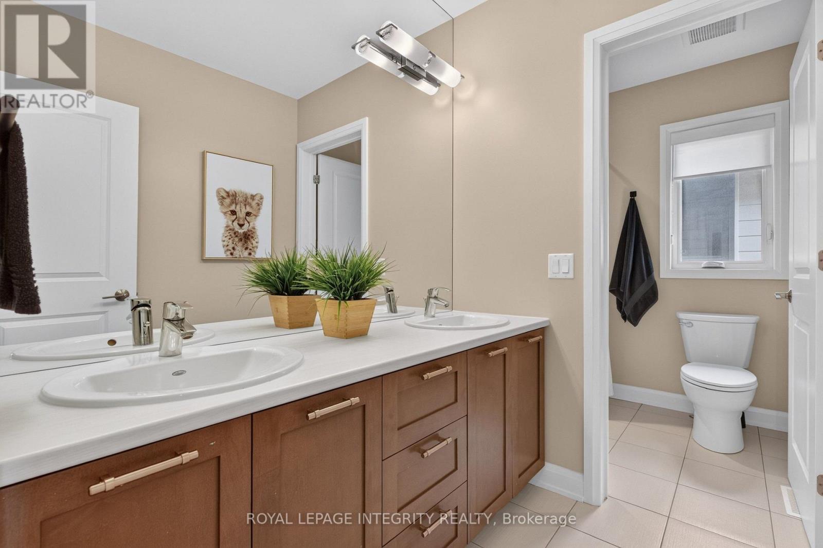 620 BRIDLEGLEN CRESCENT - 23