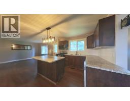 9203 104 Avenue, Fort St  John, BC V1J2J6 Photo 10