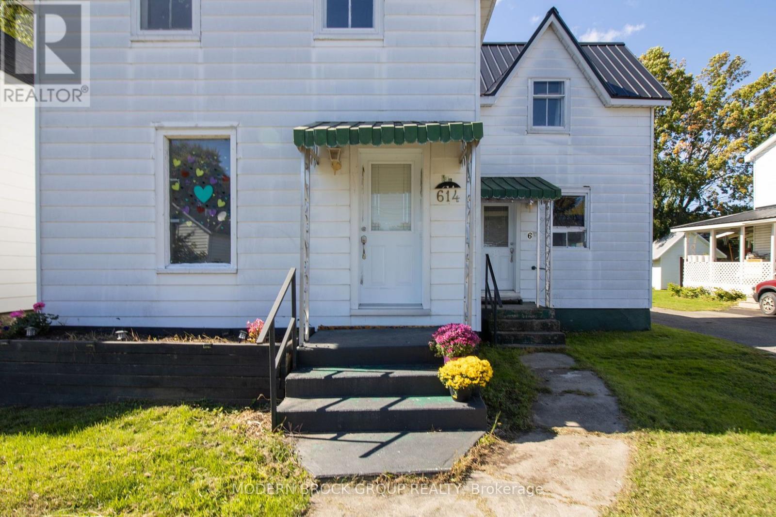 614 EAST STREET, Edwardsburgh/Cardinal — photo 4