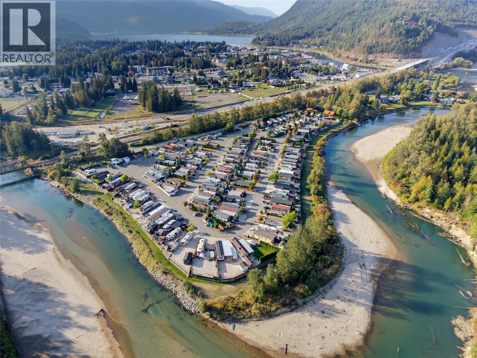 68 1383 Silver Sands Road, Sicamous