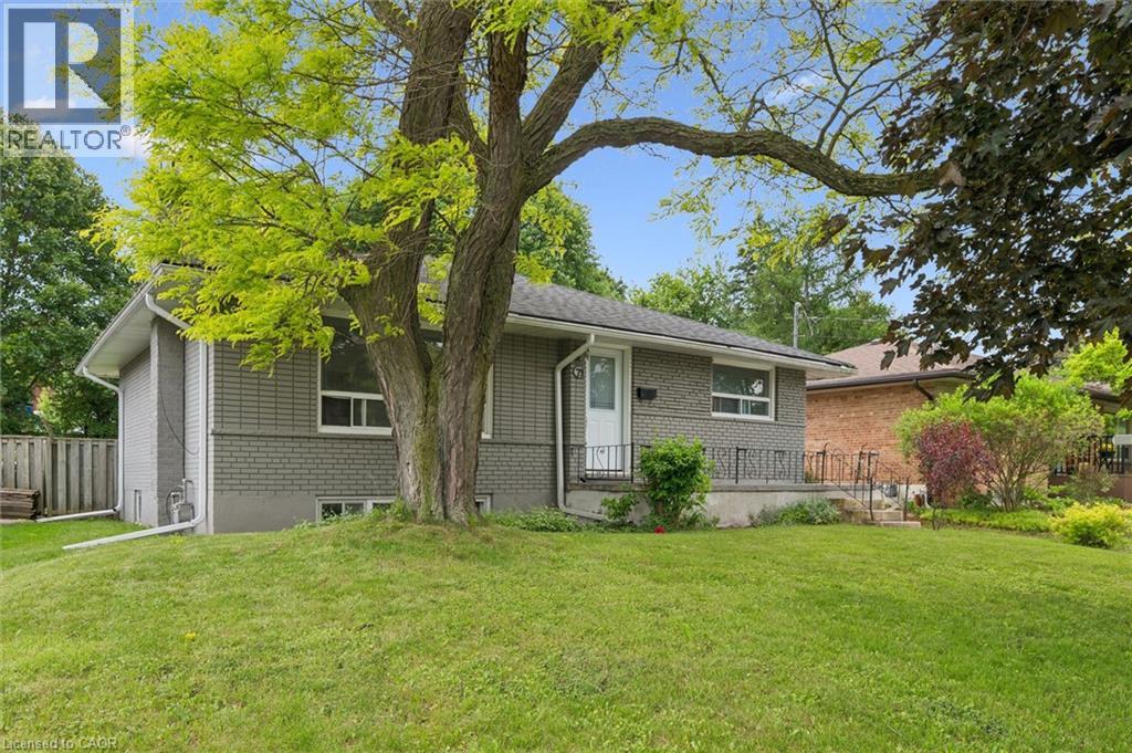 79 DUMBARTON Street, Guelph — photo 6